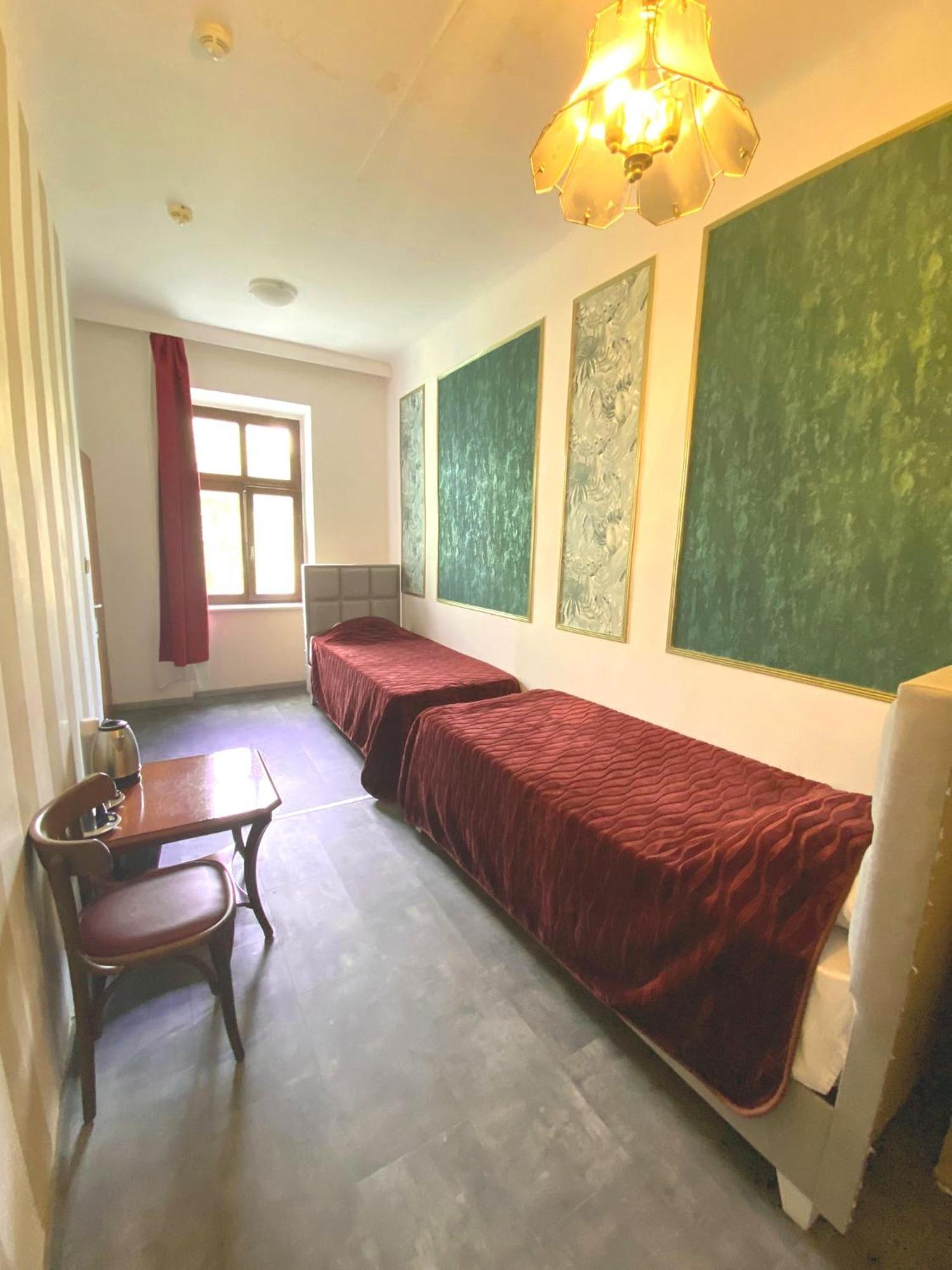 Hotel Viktoria Вена Номер фото